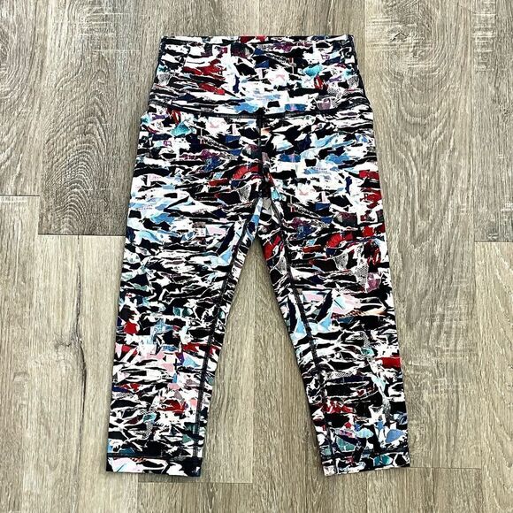 Lululemon Wunder Under Hi-Rise 1/2 Tight Leggings - Size: 4 - Picture 10 of 11